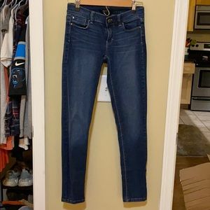 white house black market denim skinny jeans